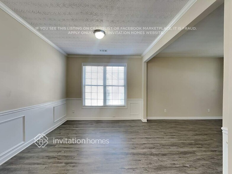 Building Photo - 1218 Everwood Dr SW