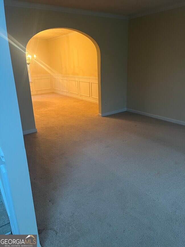 Building Photo - 9423 Flowering Trail