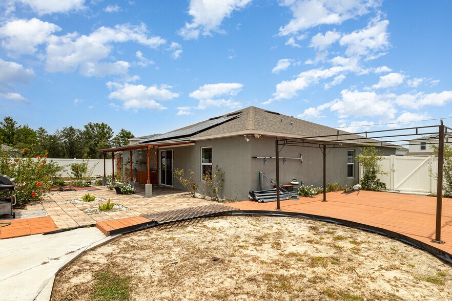 Building Photo - 139 Violet Ct