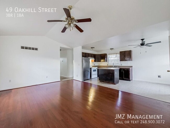 Building Photo - 49 Oakhill St