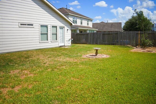 Building Photo - 21235 Bending Green Way