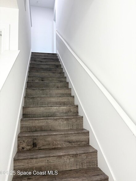 Building Photo - 1455 Isabella Dr