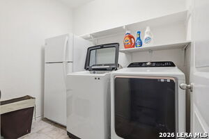 Building Photo - 12049 White River Dr