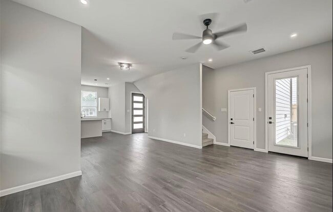 Building Photo - 7035 Goforth St
