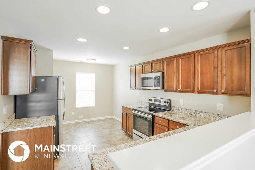 Building Photo - 1013 Collington Dr
