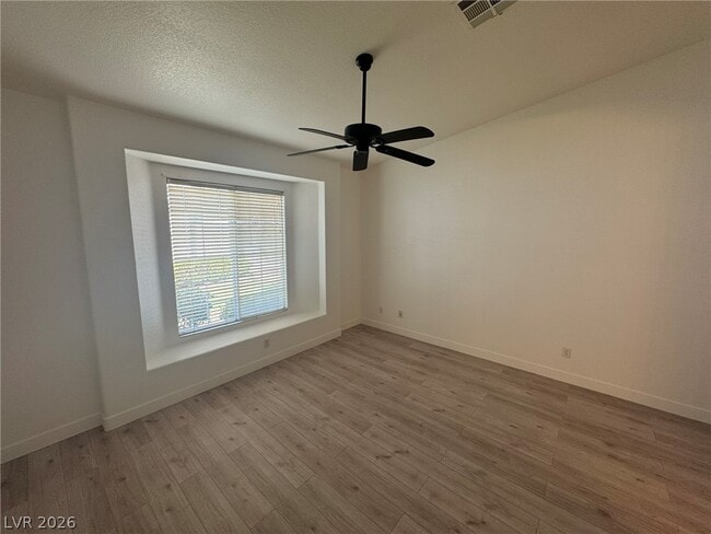 Building Photo - 8772 Bridgeport Bay Ave