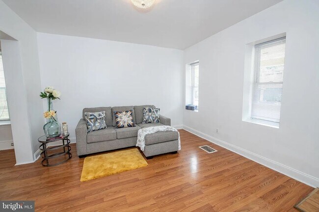 Building Photo - 5309 Belfield Ave