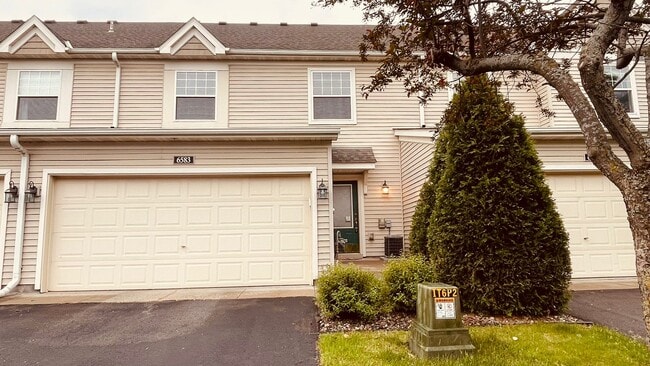 Back with Garage - 6583 Linwood Drive