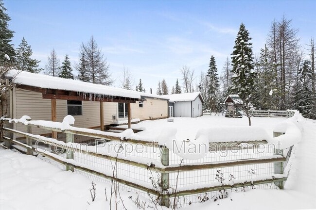 Building Photo - 2520 E Edgewood Dr