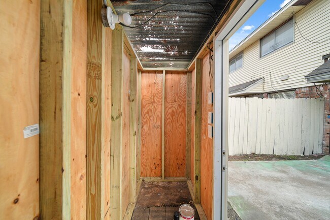 Building Photo - 13464 Castilian Dr
