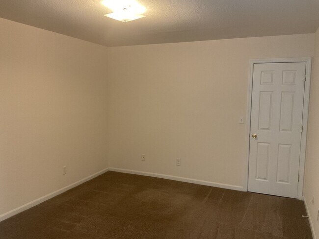 Building Photo - 4306-4306 W Caleb Ct