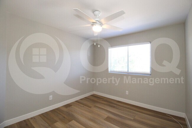 Building Photo - 20814 N 38th St