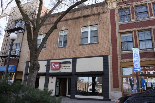 Primary Photo - 225 E Washington St