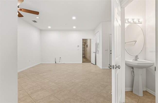 Building Photo - 7928 Limestone Ln