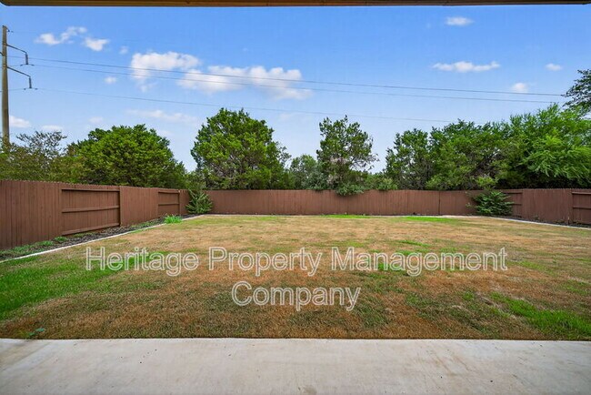 Building Photo - 1226 Hidden Cave Dr