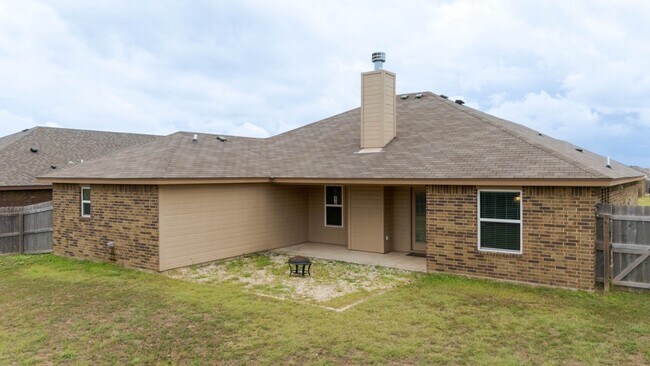Building Photo - 4203 Corinne Dr