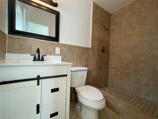 Building Photo - 5820 NW 13th St