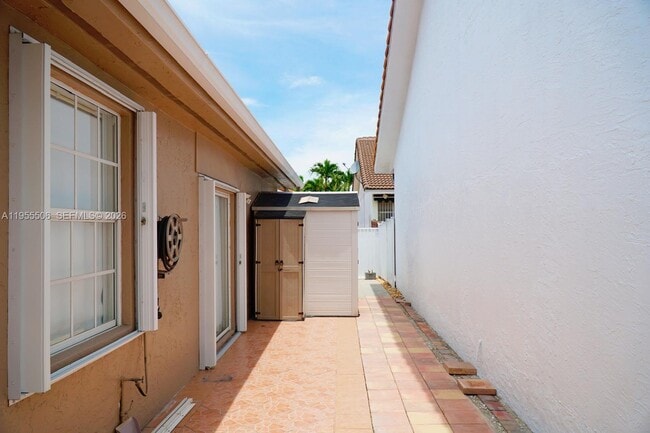 Building Photo - 9143 NW 146th Terrace