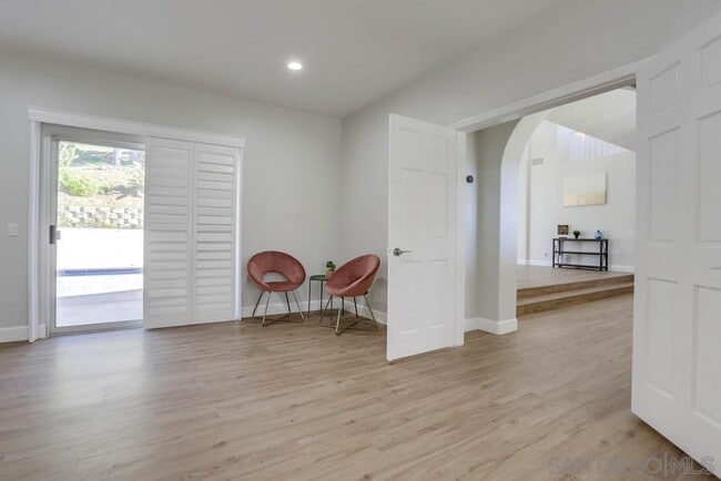 Building Photo - 1696 Gil Way