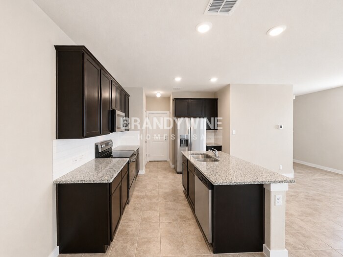 Building Photo - 10411 Ida Gdn Wy