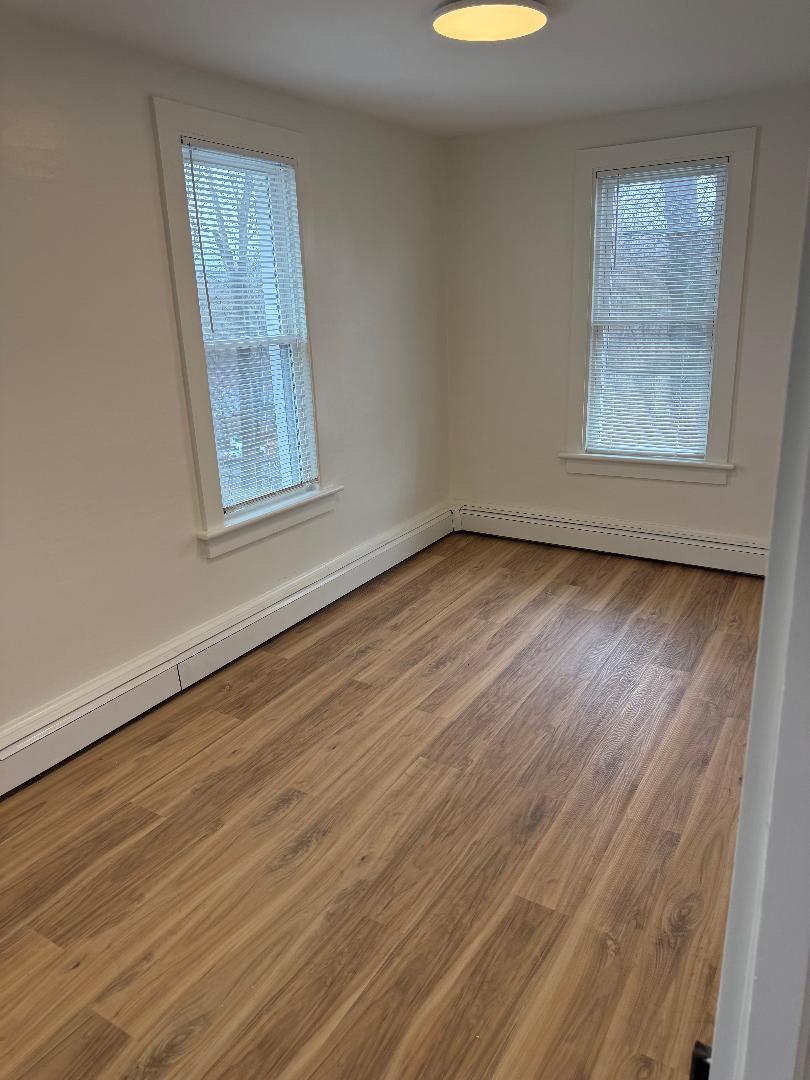 Building Photo - 924 N 5th St