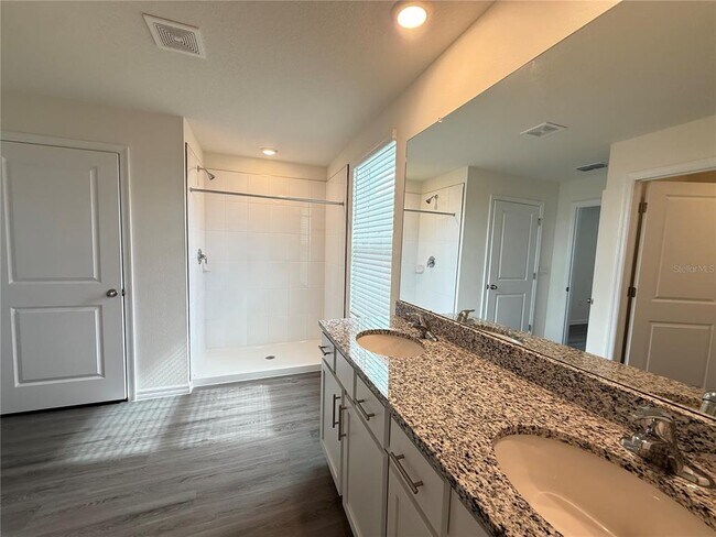 Building Photo - 2541 Birney Run