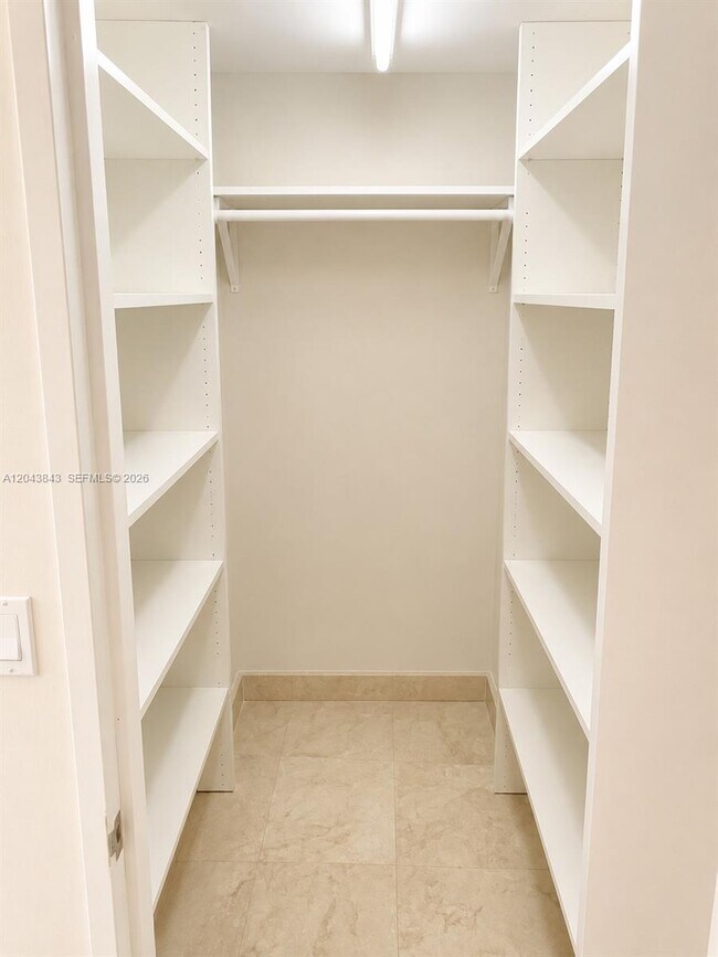 Building Photo - 5255 Collins Ave