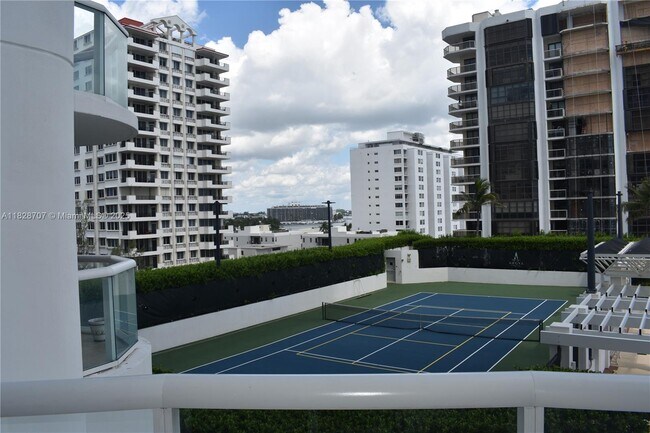 Building Photo - 6365 Collins Ave