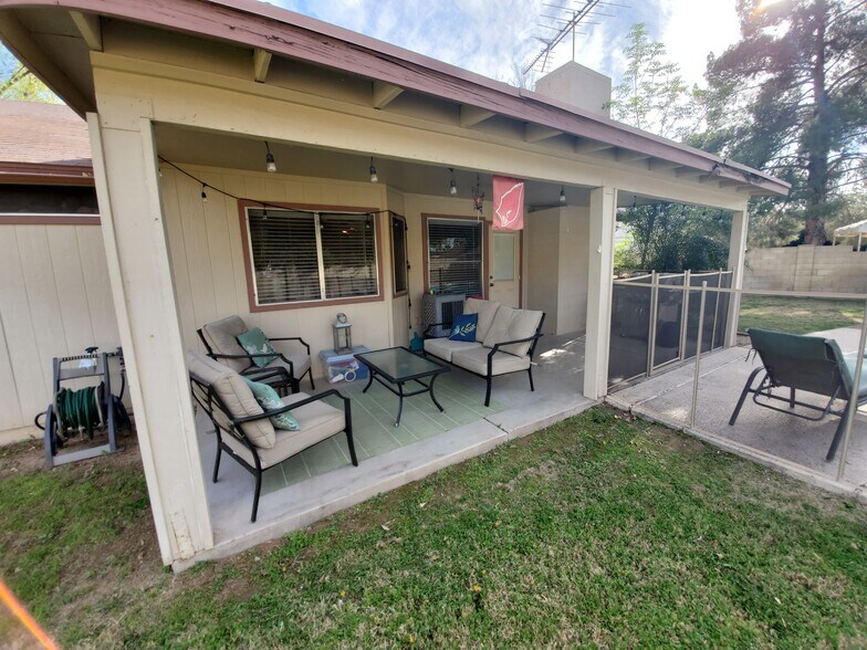 Building Photo - 4526 E Crocus Dr