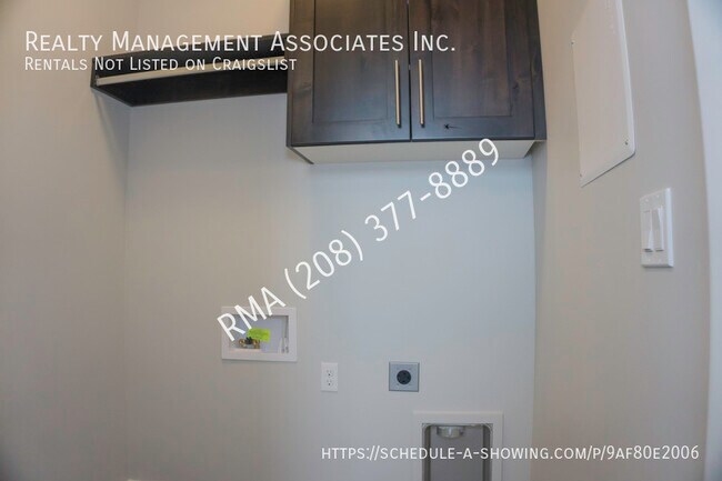 Building Photo - 12103 Evely Pines Ln