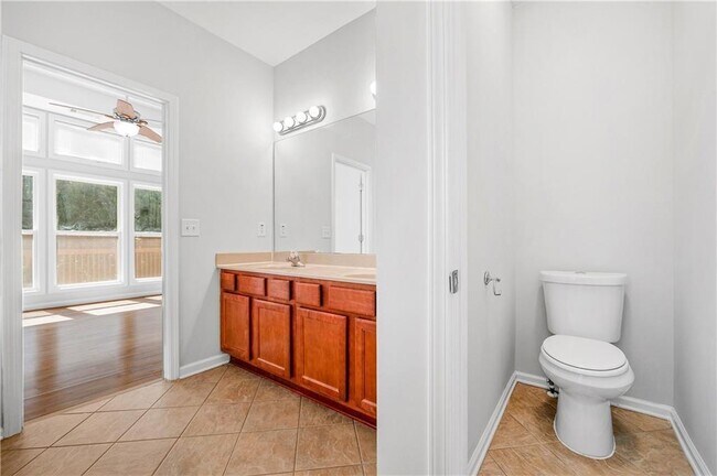 Building Photo - 2113 Worrall Hill Dr