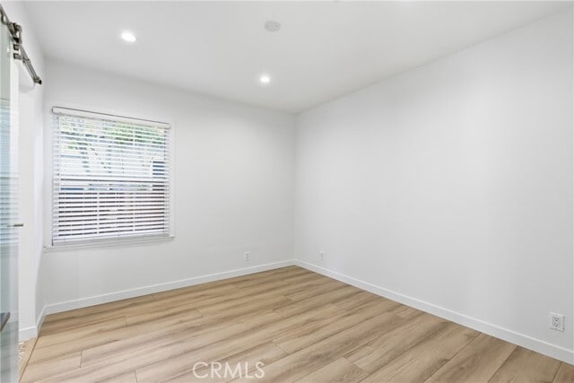 Building Photo - 17546 Kittridge St