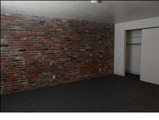 Building Photo Living Area - Adam’s House Apartments