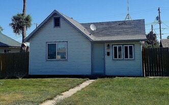 Building Photo - 630 3rd Ave W