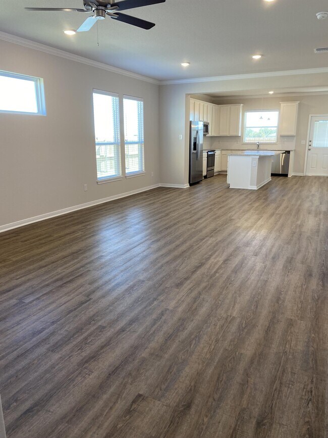 Building Photo - 8507 Chena Rdg Dr