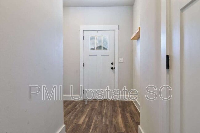 Building Photo - 1069 Millison Pl