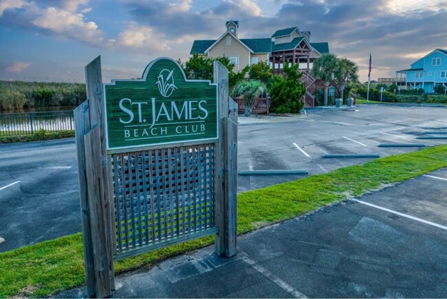 Building Photo - PERFECT LOCATION @ ST. JAMES PLANTATION