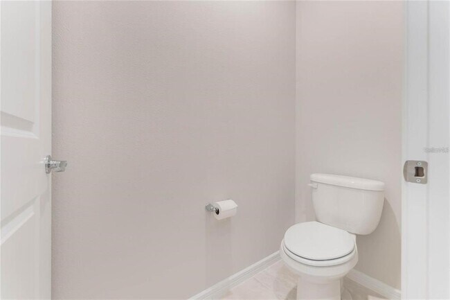 Building Photo - 6403 Shimmering Shrs Ln