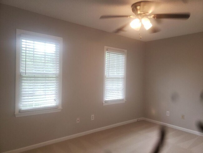 Building Photo - Great Home off Leesville Rd