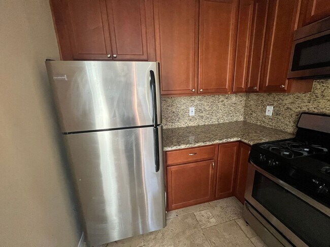 Building Photo - Gorgeous Unit in Imperial Beach!