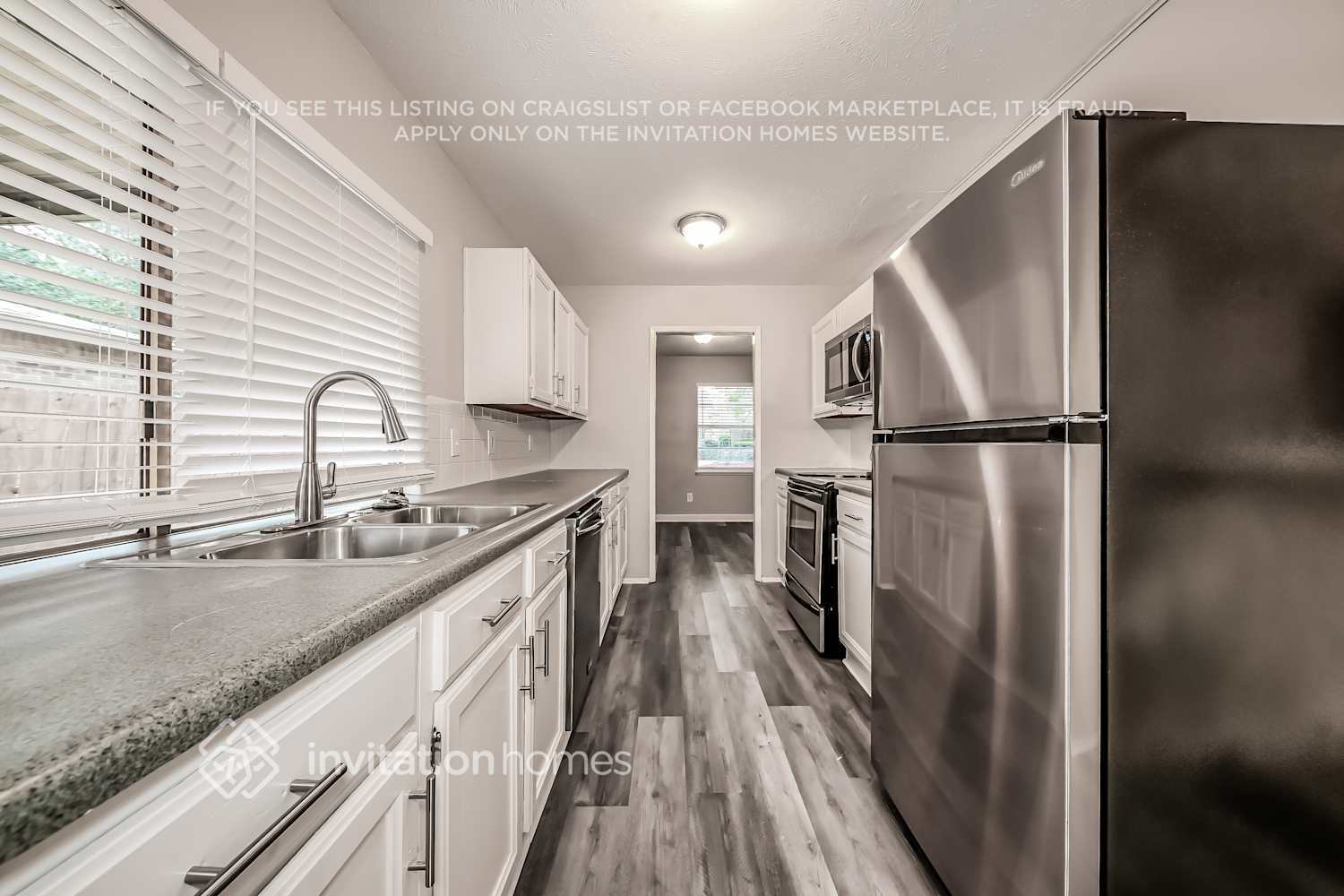 Building Photo - 2709 Clover Valley Dr