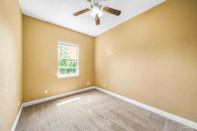 Building Photo - 7071 Lake Joanne Dr