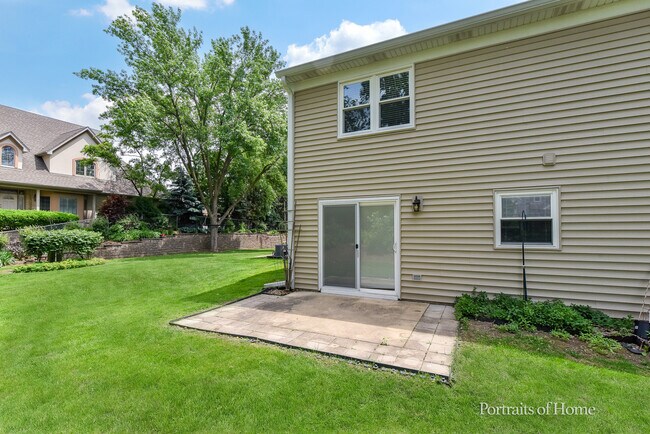 Building Photo - 453 Kensington Ct