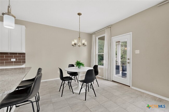 Building Photo - 429 Sheepshank Dr