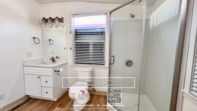 Building Photo - 1/2 Off first months Rent -4 bedroom 2 bat...