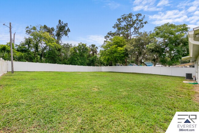 Building Photo - 618 S Lanvale Ave