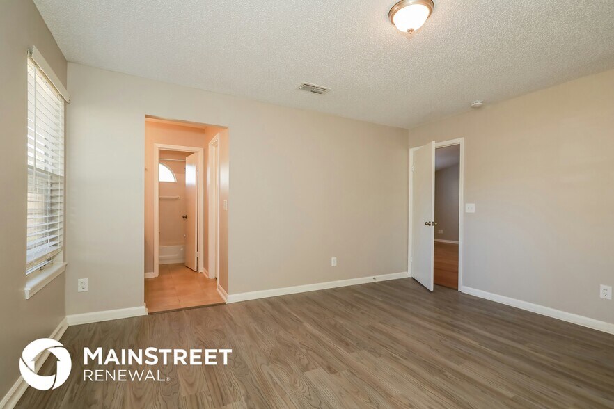 Building Photo - 3188 Ryans Ct