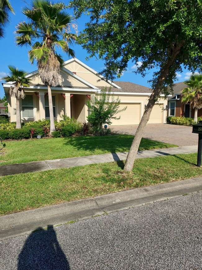 Building Photo - Coming soon!!! BEAUTIFUL 4 BEDROOM 3 BATH ...