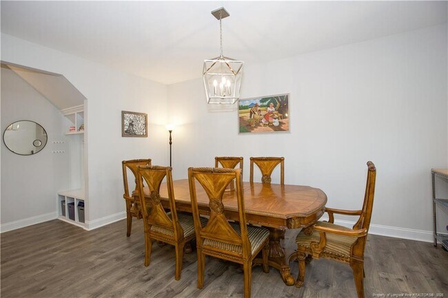 Building Photo - 1709 Stackhouse Dr