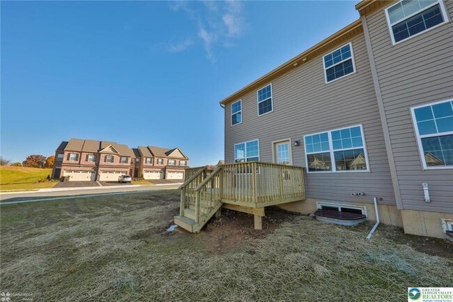 Building Photo - 1402 Caspian St